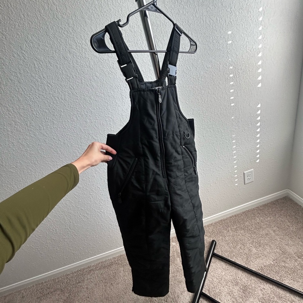 Kids snowsuit